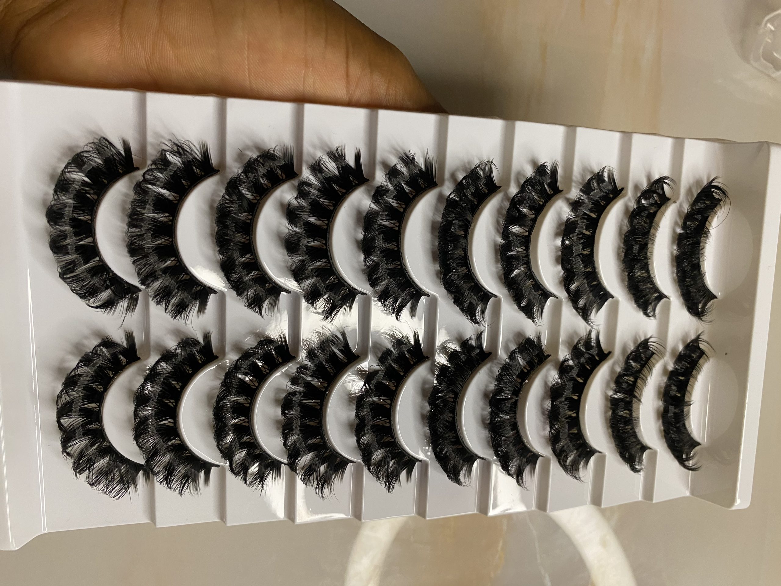 Strip lashes , cat eye lashes and mega volume